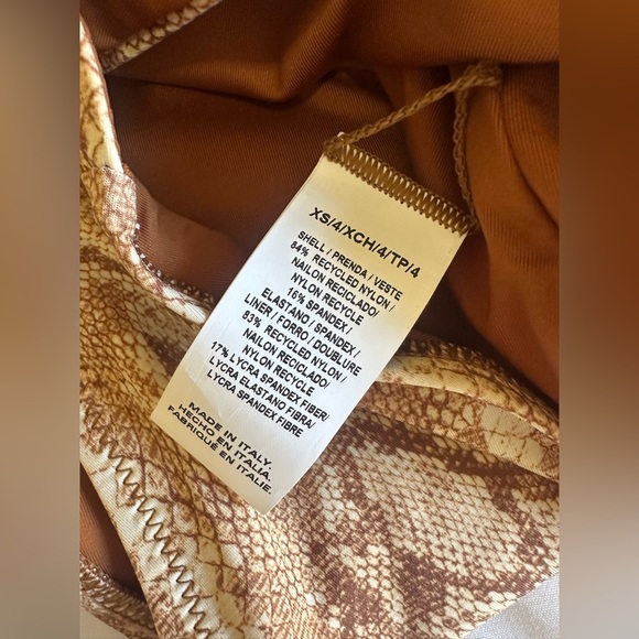 NWTs Vitamin A Jenna Sand Snake One Piece Swimsuit Sz 4/XS - Picture 3 of 4